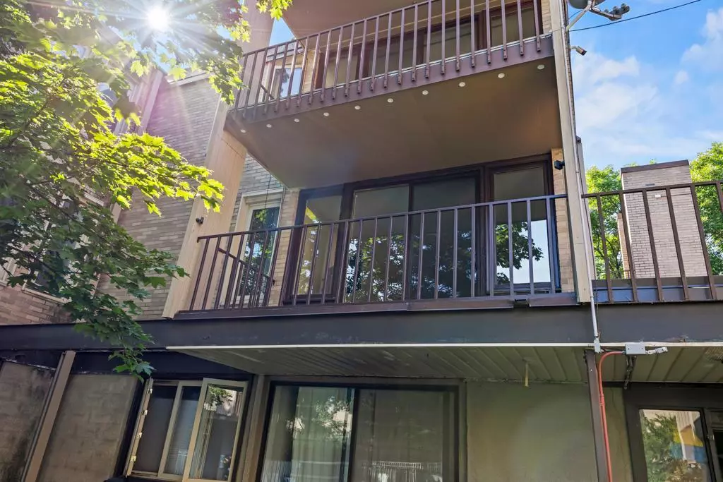 Minneapolis, MN 55407,4040 15th AVE S #10H