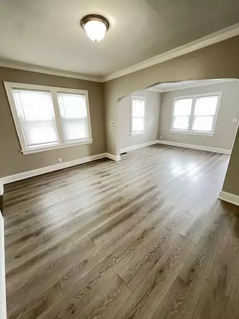 Saint Paul, MN 55117,1040 Cumberland ST