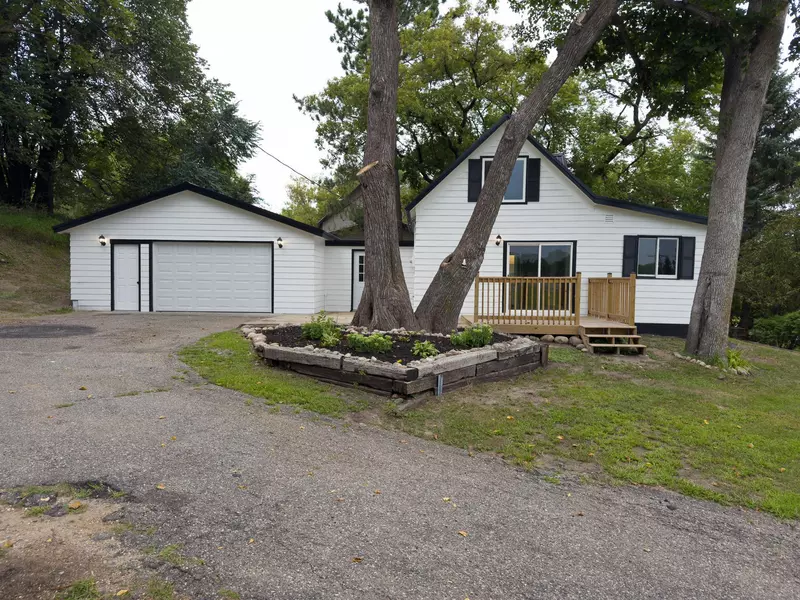 511 Main ST, Dent, MN 56528
