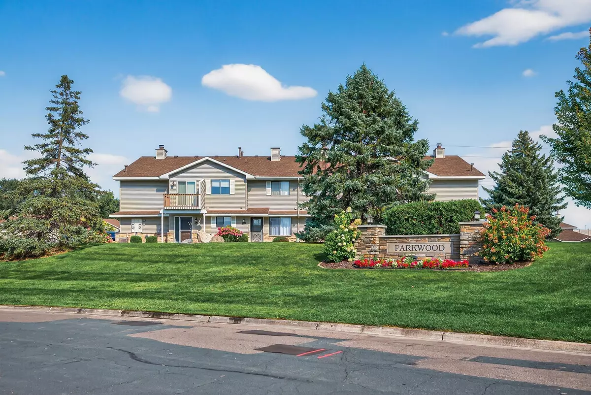 Maple Grove, MN 55311,7533 Vinewood CT