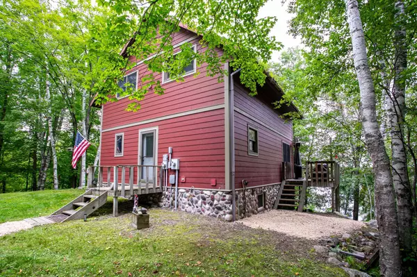 Remer, MN 56672,8514 W Graves Lake RD NE