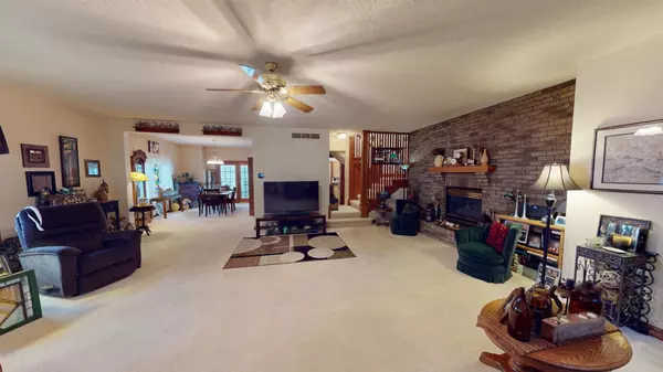 Austin, MN 55912,819 4th AVE NE