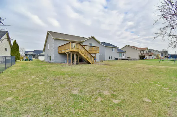 Sartell, MN 56377,1524 Nuthatch AVE