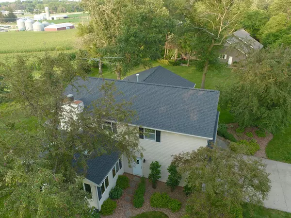 Zumbrota, MN 55992,17849 Wedgewood DR