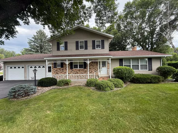 301 Birch ST, Lucan, MN 56255