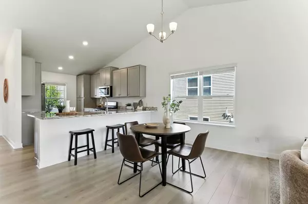 Cottage Grove, MN 55016,9275 62nd ST S