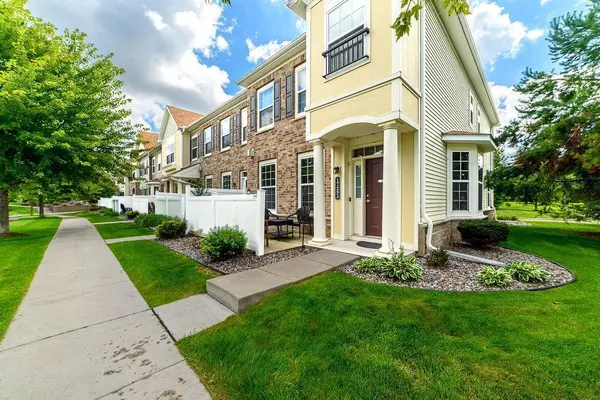 Maple Grove, MN 55311,17293 72nd AVE N #1901