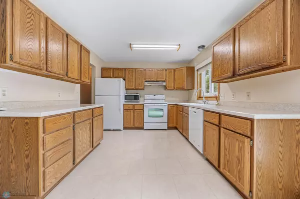 Casselton, ND 58012,120 3rd AVE N