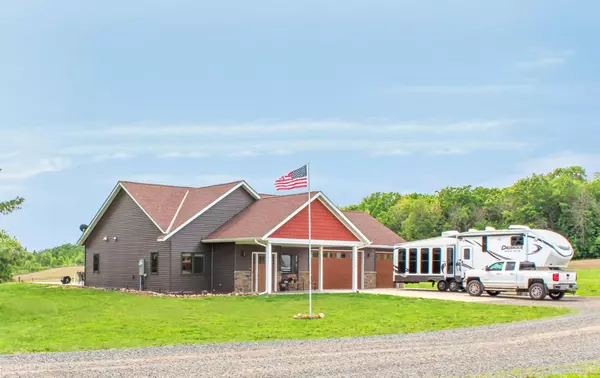 161 230th ST, Farmington Twp, WI 54020