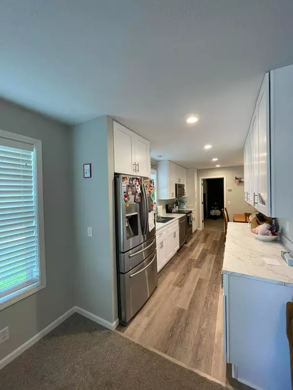 New Brighton, MN 55112,950 Cessna DR