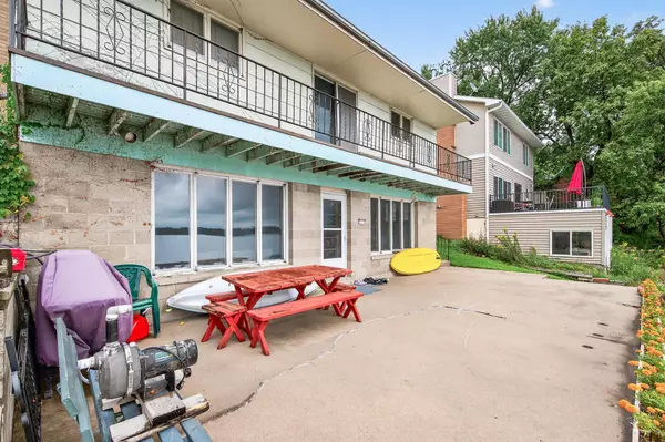 Buffalo, MN 55313,2230 Lake Pulaski DR