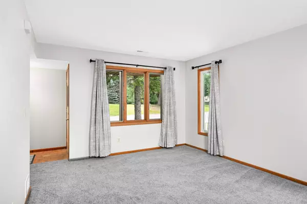 Eagan, MN 55122,4679 Sorrel PT