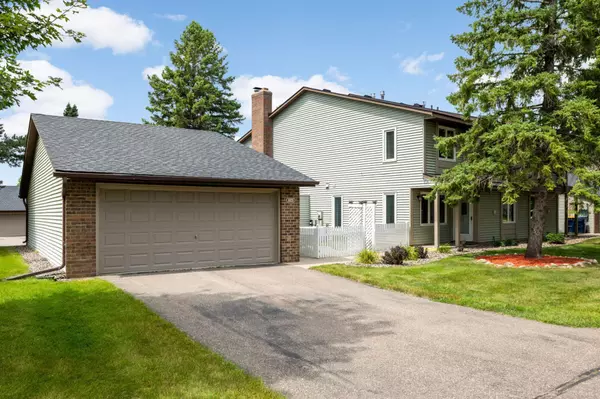 Eagan, MN 55122,4679 Sorrel PT