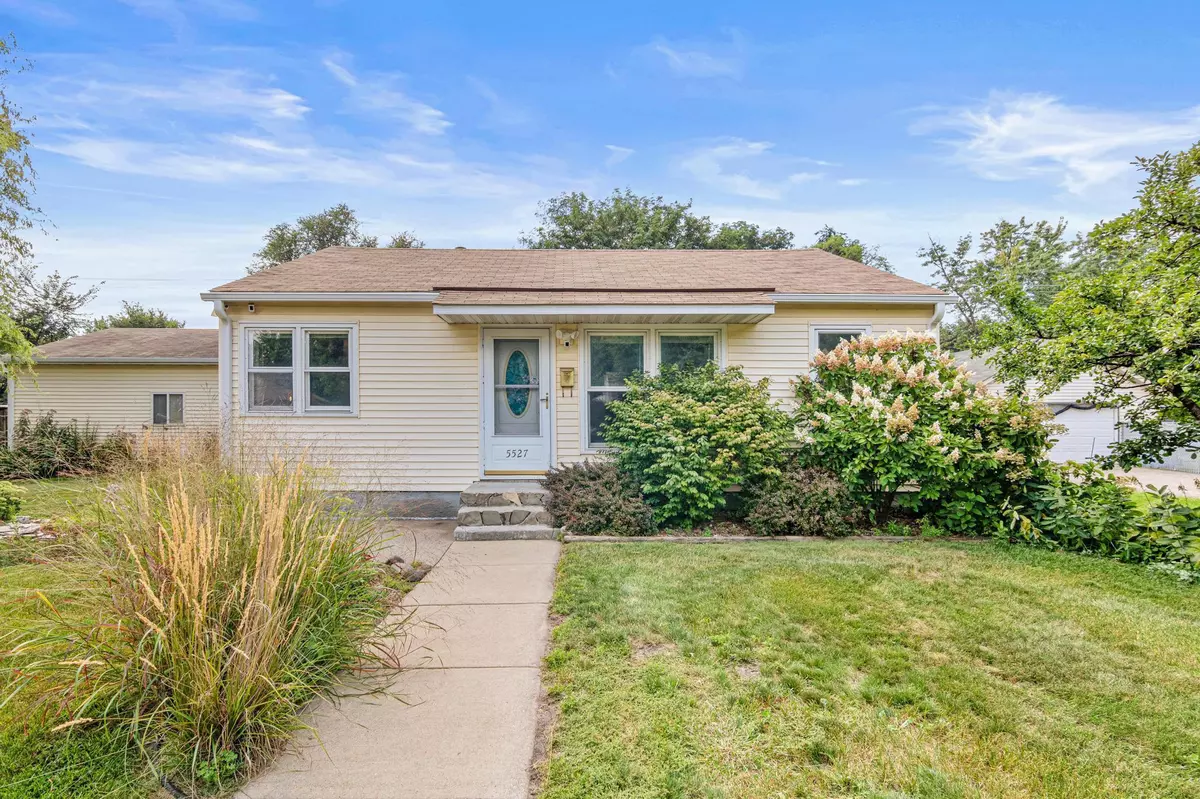 Brooklyn Center, MN 55430,5527 Fremont AVE N