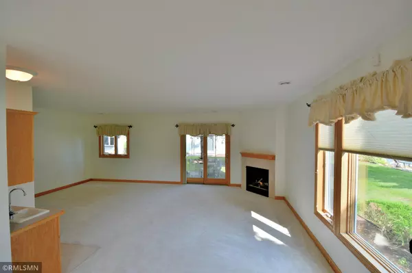 Bayport, MN 55003,530 Lakeside Bay DR S