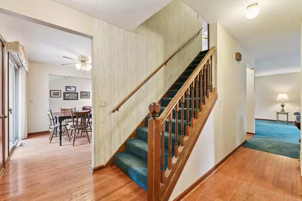 Plymouth, MN 55442,5000 Forestview LN N