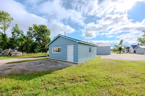 Bemidji, MN 56601,628 Paul Bunyan DR SE