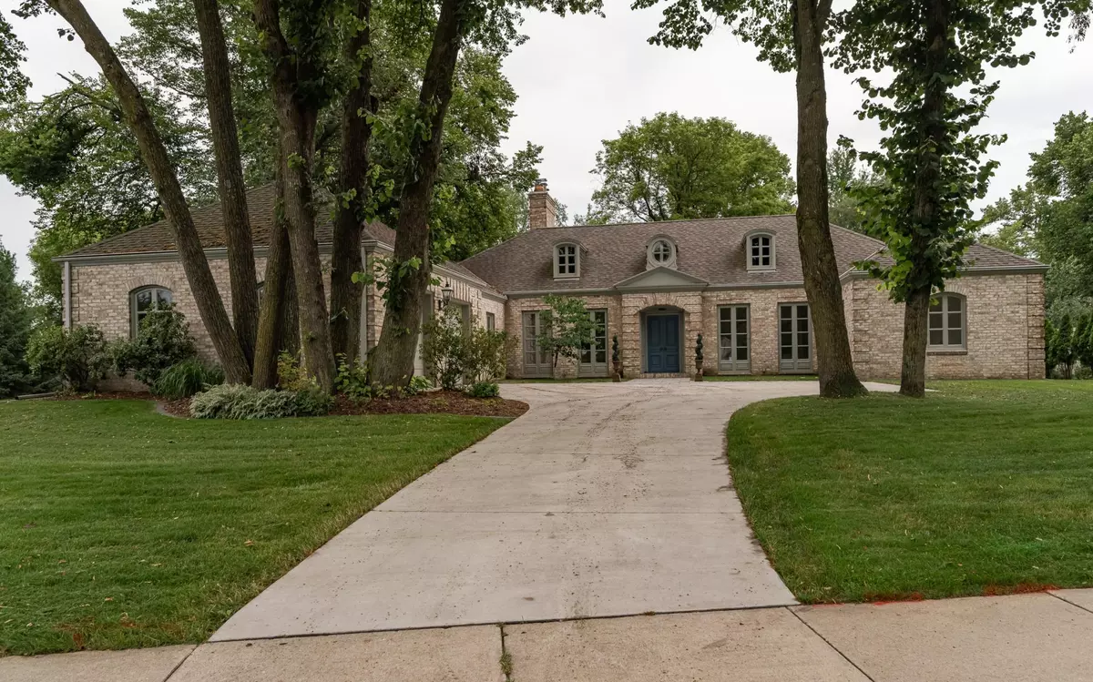 Rochester, MN 55902,910 Folwell DR SW