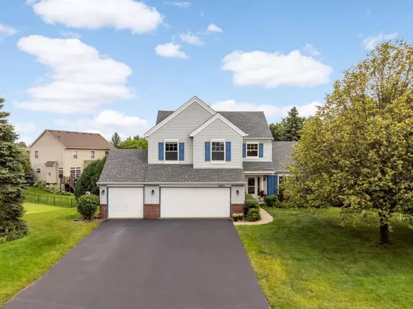 9451 Esk LN, Inver Grove Heights, MN 55077