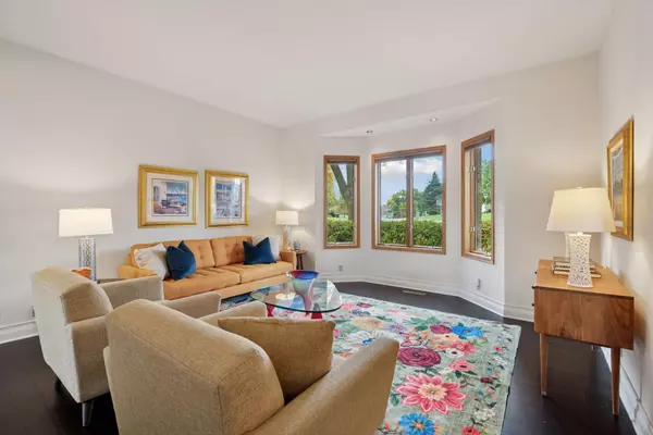 Bloomington, MN 55438,7325 Bush Lake DR