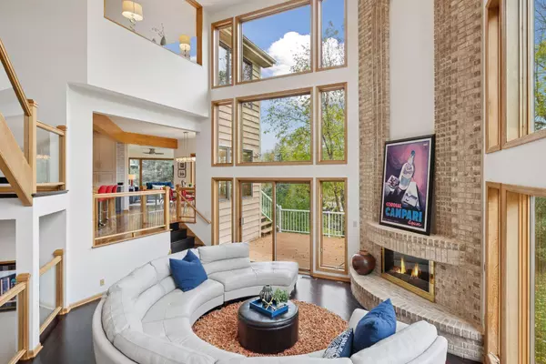 7325 Bush Lake DR, Bloomington, MN 55438