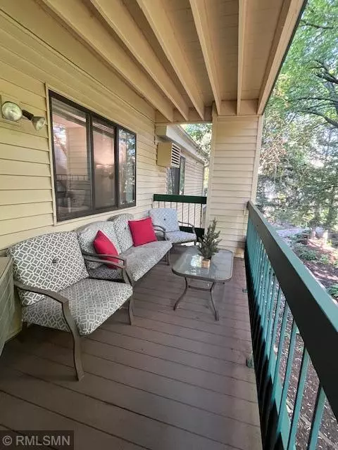 Edina, MN 55435,7610 York AVE S #3204