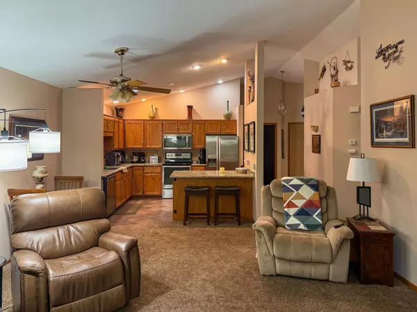 Chisago City, MN 55013,10894 Woodland DR