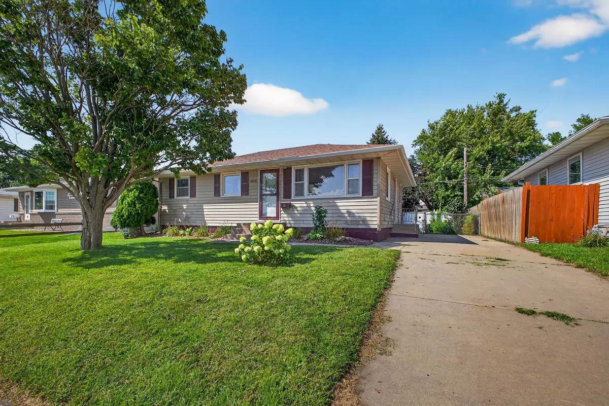 Rochester, MN 55901,2019 15th ST NW