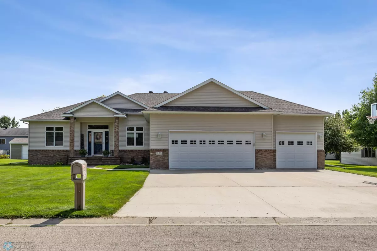 Barnesville, MN 56514,903 7th AVE SE