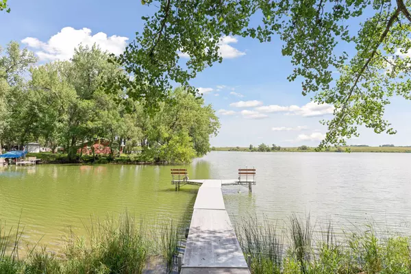 Windom, MN 56101,2245 Cottonwood Lake DR