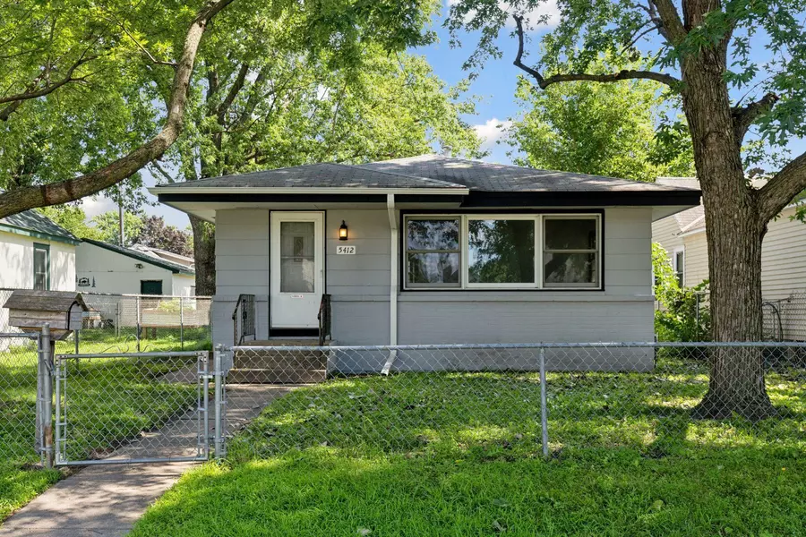 5412 Girard AVE N, Brooklyn Center, MN 55430