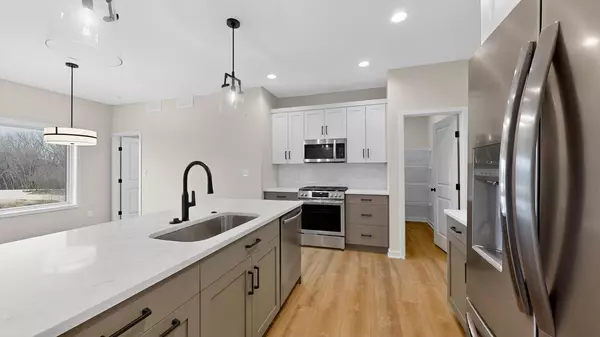 Rochester, MN 55901,6112 Cody LN NW