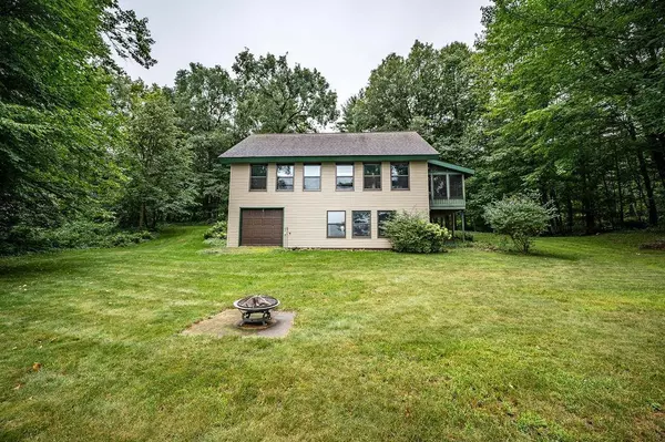 Amery, WI 54001,895 Vijobi TRL