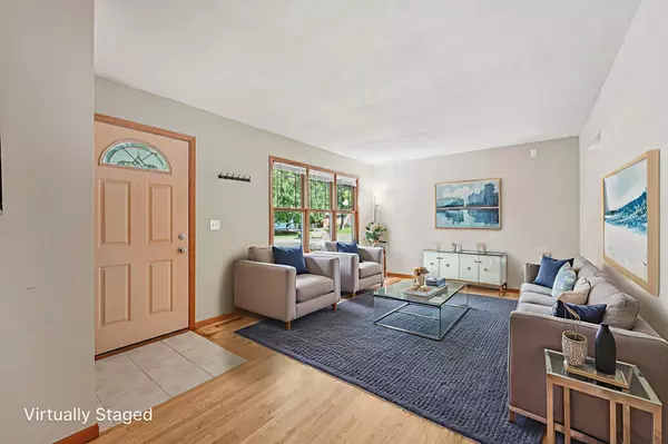 Lakeville, MN 55068,6852 161st ST W