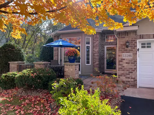 13186 Meadow LN, Savage, MN 55378