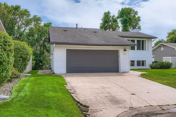 Woodbury, MN 55125,7557 Springbrook PLZ