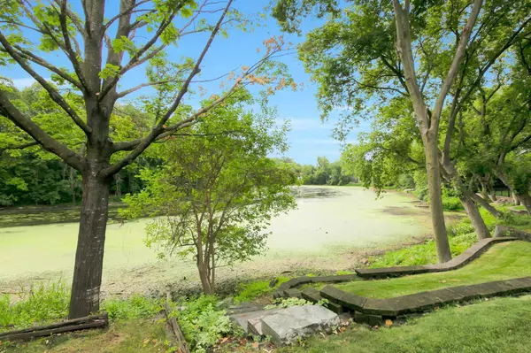 Eden Prairie, MN 55346,6281 Whispering Oaks DR