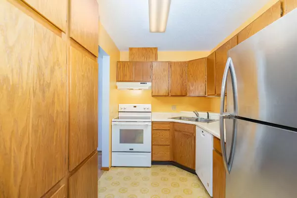 Northfield, MN 55057,1000 Cannon Valley DR #143