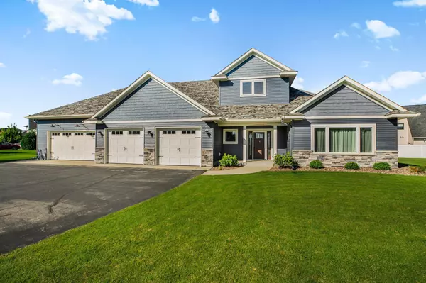 Sartell, MN 56377,2035 Sandstone LOOP N