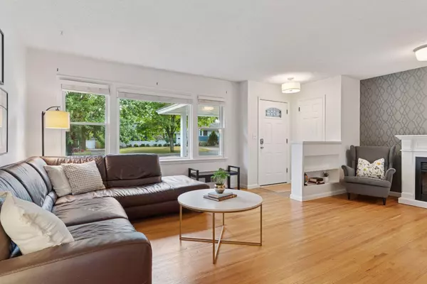 Saint Louis Park, MN 55426,6926 W 24th ST