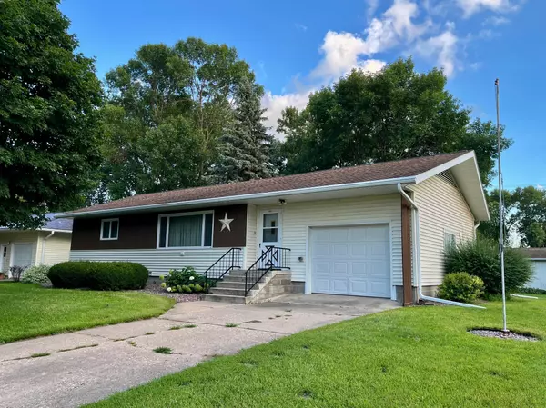Wabasso, MN 56293,970 North ST