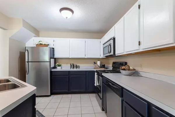 Burnsville, MN 55337,12963 Harriet AVE S