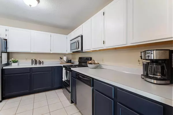 Burnsville, MN 55337,12963 Harriet AVE S