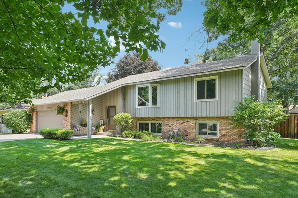 Blaine, MN 55434,10823 Fillmore ST NE