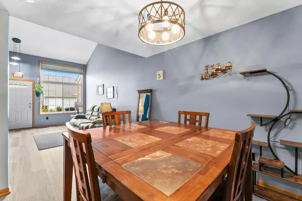 Cambridge, MN 55008,315 Roosevelt ST S #B