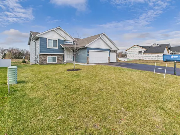 Lakeville, MN 55044,17775 Empire TRL