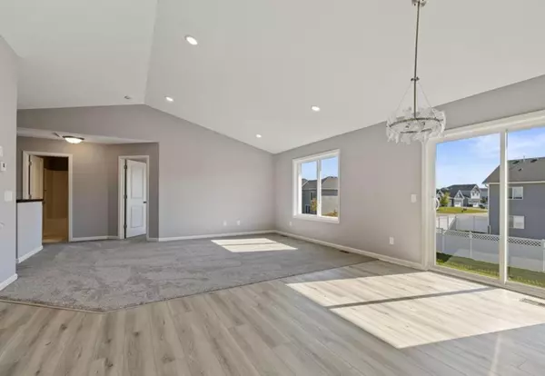 Lakeville, MN 55044,17775 Empire TRL