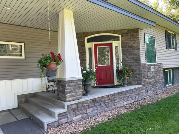 Shoreview, MN 55126,3330 Victoria ST N