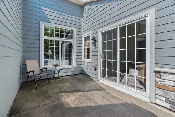 Woodbury, MN 55125,9770 Moonbeam LN
