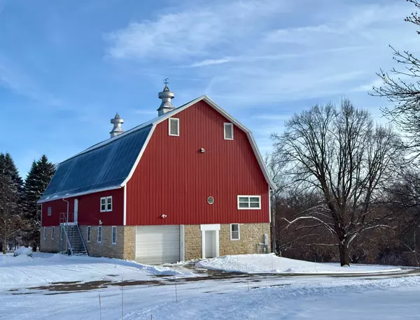 Northfield, MN 55057,12326 Falk TRL